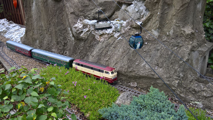 Gartenbahn seilbahn3