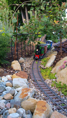 Gartenbahn image (3)